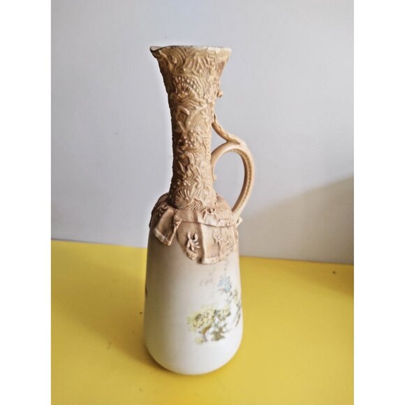 Antique Doulton Burslem England Ornate Raised Motif Pitcher 10 1/2" - 1890-1902 - Picture 7 of 16